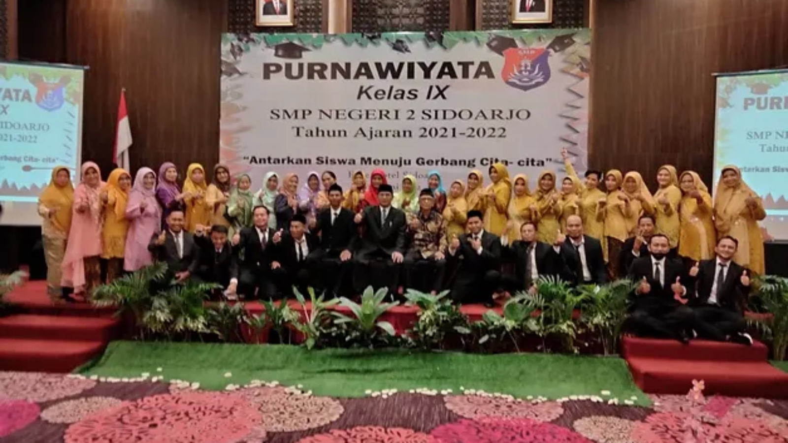 c69800_cb464eda9f8e482fa6b16b50bf692020_mv2