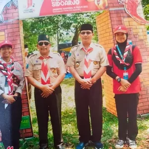 c69800_ee39eb8fb4cd4b8ab09410f82065641a_mv2